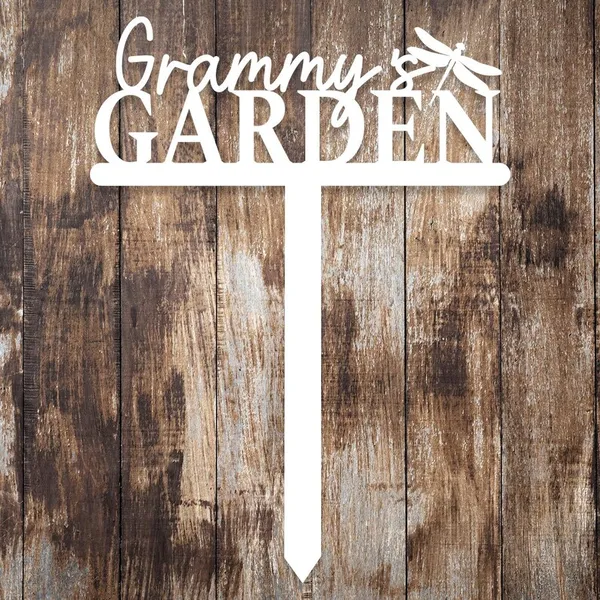 Personalized_Garden_Sign_with_Dragonfly