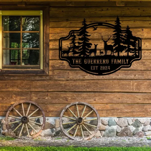 Family_Name_Sign_with_Rustic_Deer