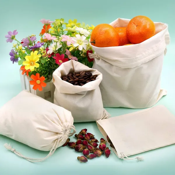 Set_of_12_Cotton_Muslin_Reusable_Fridge_Storage_Bags_For_Vegetables__And_Multipurpose,_Washable,_Drawstring_And_Eco_Friendly_Bags_(4_Large,_4_Medium_&_4_Small_Size_Bags)