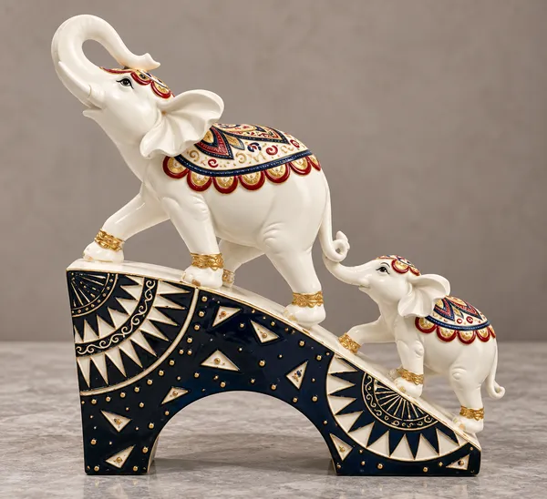 Decorative_Elephant_Family_Figurine_With_Ornate_Painted_Base