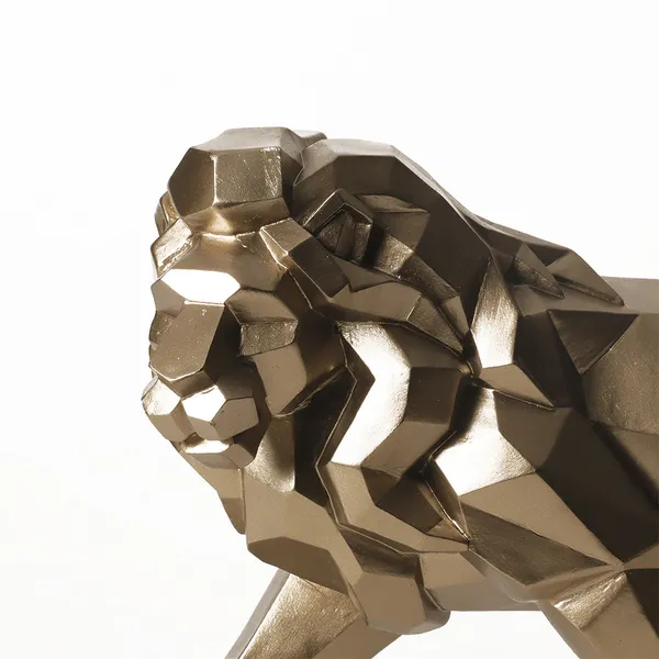 Sentinal_Lion_Sculpture