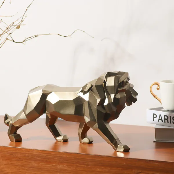 Sentinal_Lion_Sculpture