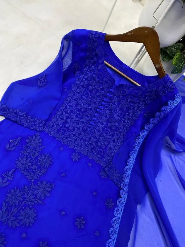 Blue_Purple_Designer_Georgette_EmbroideBlue_Suit_Set_With_Dupatta