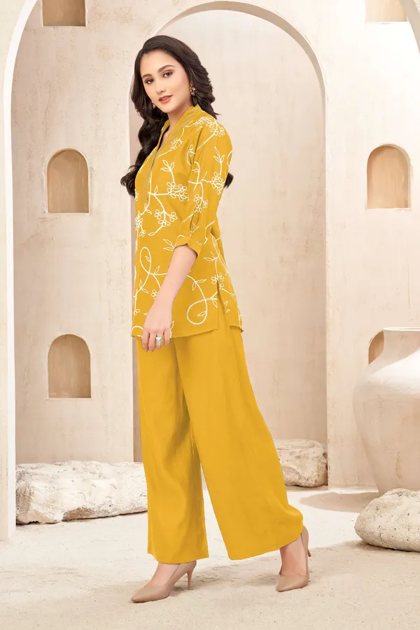 Stylish_V-Neck_Kurta_Set_with_Dori_Embroidery