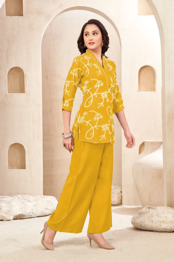 Stylish_V-Neck_Kurta_Set_with_Dori_Embroidery