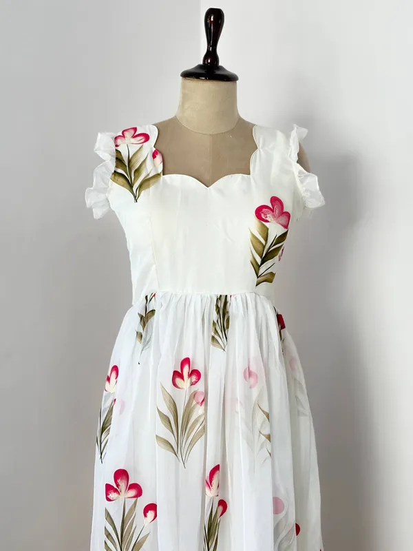White_Floral_Print_Soft_Tabby_Maxi_Gown_with_Micro_Cotton_Inner