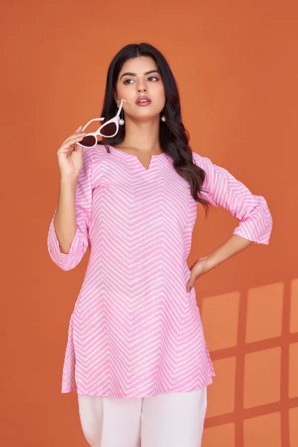 Women's_Pink_Chevron_Print_Cotton_Blend_Tunic