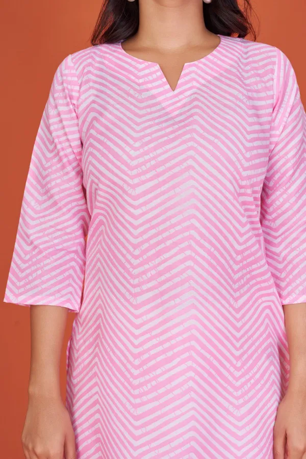 Women's_Pink_Chevron_Print_Cotton_Blend_Tunic