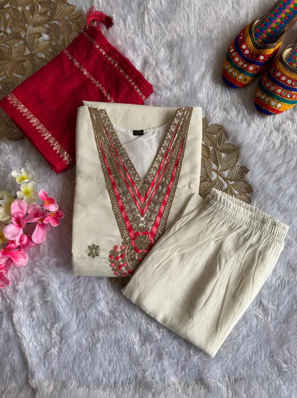 Ivory_Roman_Silk_Mirror_Work_Kurti_Set_With_Cotton_Silk_Dupatta_For_Women