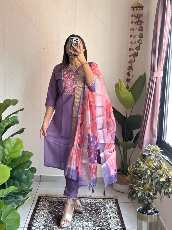 Violet_Bloom_Roman_Silk_Kurti_Set_With_Organza_Jacquard_Dupatta_For_Women