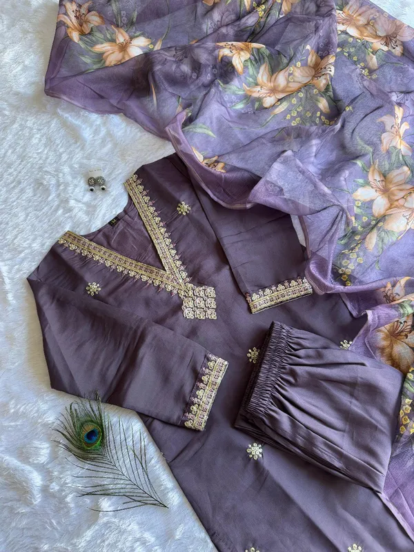 Ice_Wine_Embroidered_Kurta_Set_With_Floral_Chanderi_Dupatta_For_Women