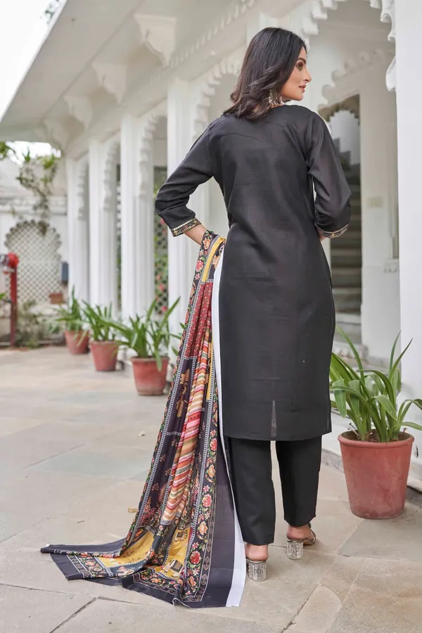 Black_Ethnic_Motifs_Yoke_Designed