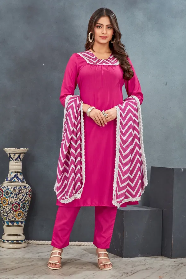 Ethnic_Motifs_Yoke_Designed_Straight__Kurta-pant_&_Dupatta