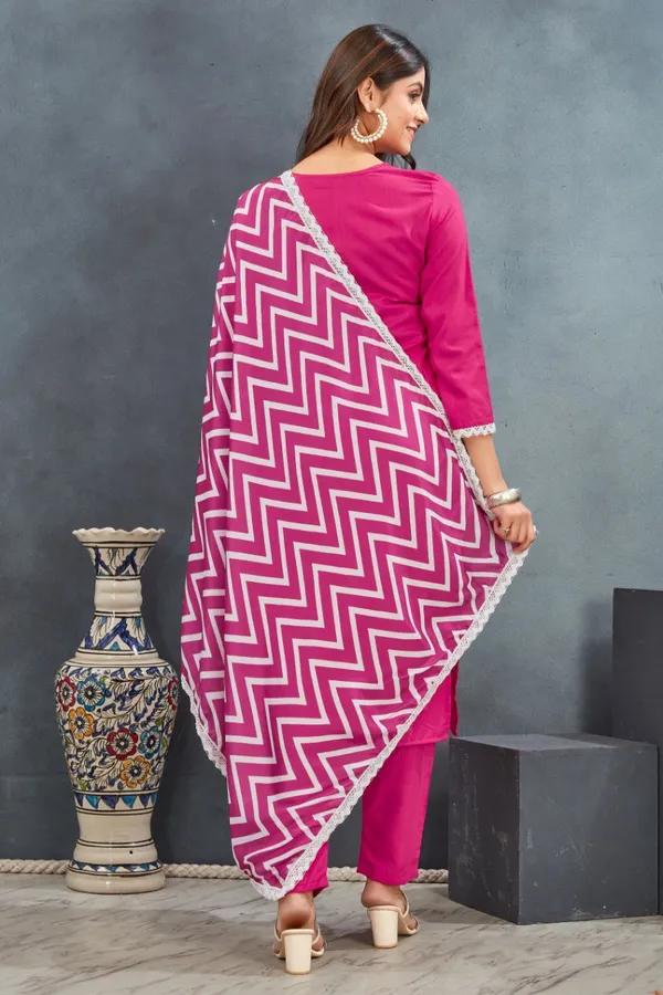 Ethnic_Motifs_Yoke_Designed_Straight__Kurta-pant_&_Dupatta