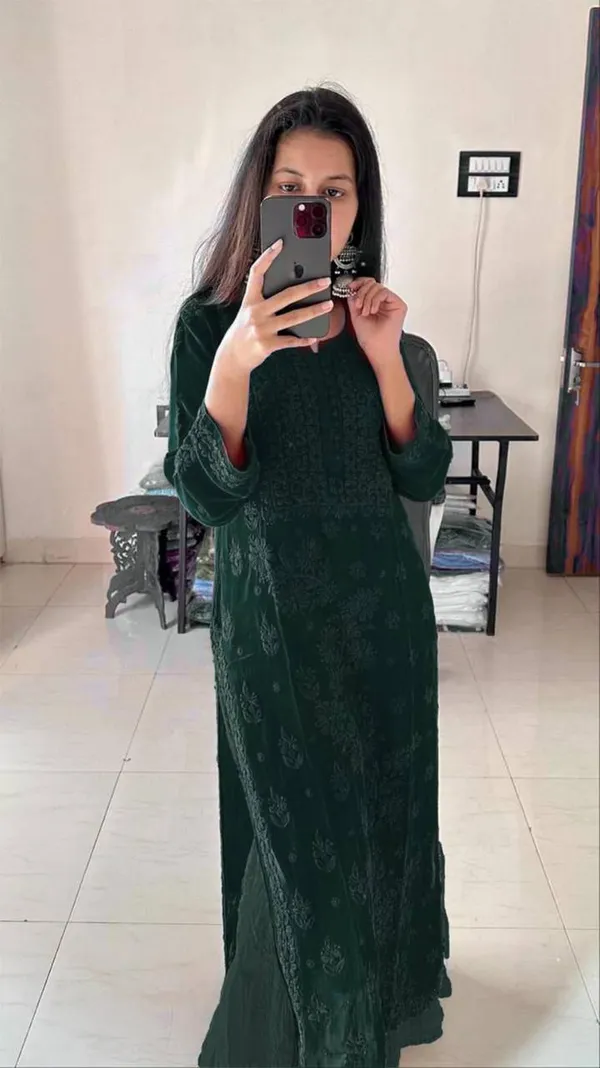 Green_Purple_Designer_Georgette_EmbroideGreen_Suit_Set_With_Dupatta
