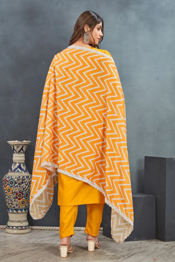 Ethnic_Motifs_Yoke_Designed_Straight__Kurta-pant_&_Dupatta