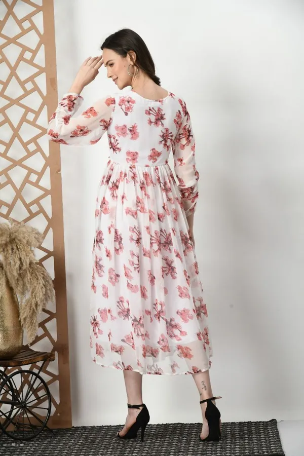 White_floral_kurta_with_dupatta