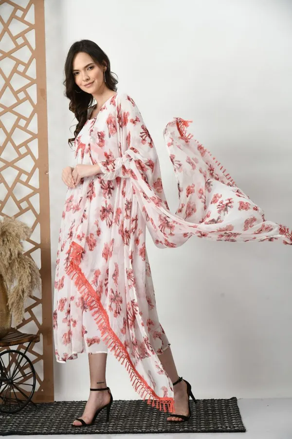 White_floral_kurta_with_dupatta