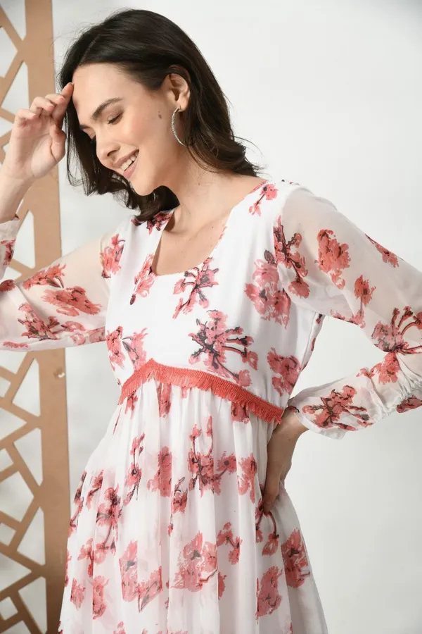 White_floral_kurta_with_dupatta