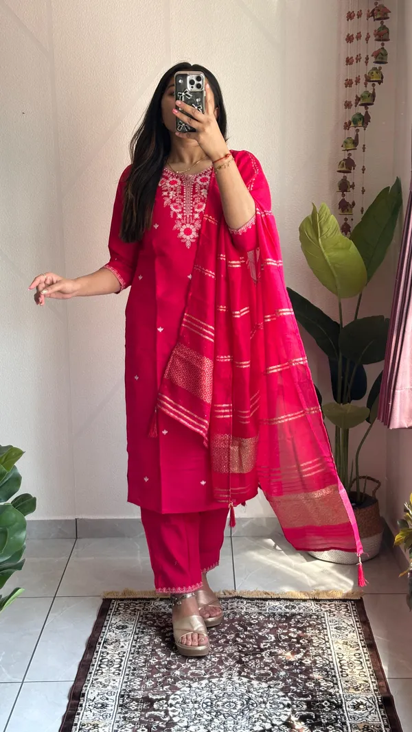 Pink_Radiance_Roman_Silk_Embroidered_Suit_Set_With_Zari_Dupatta_For_Women