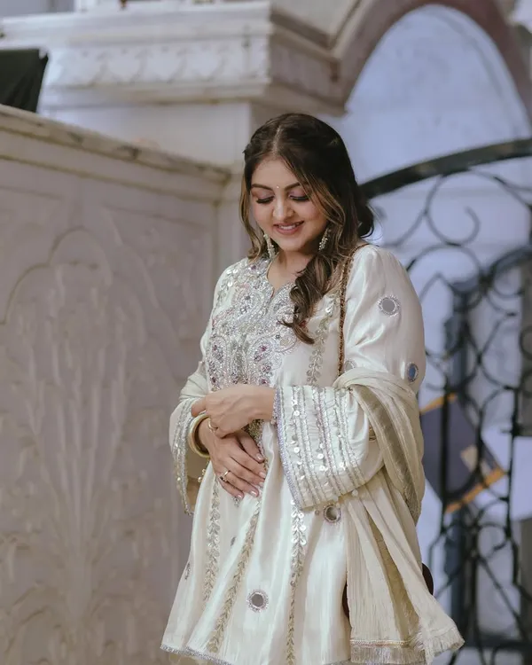 Pearl_Glow_Mirror_Embroidered_Sharara_Set_For_Women