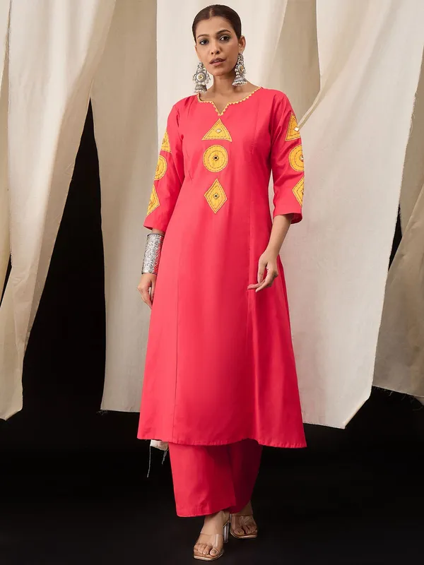 Coral_Pink_Cotton_Patchwork_Kurta_Set_with_Palazzo