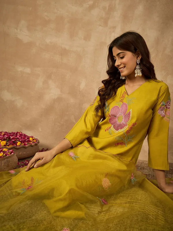 Yellow_Chanderi_Kurta_Set