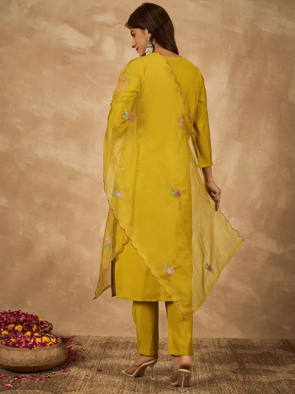 Yellow_Chanderi_Kurta_Set