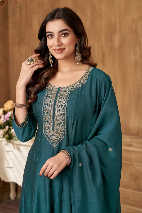 Luxurious_Embroidered_Suit_with_Trouser_and_Dupatta