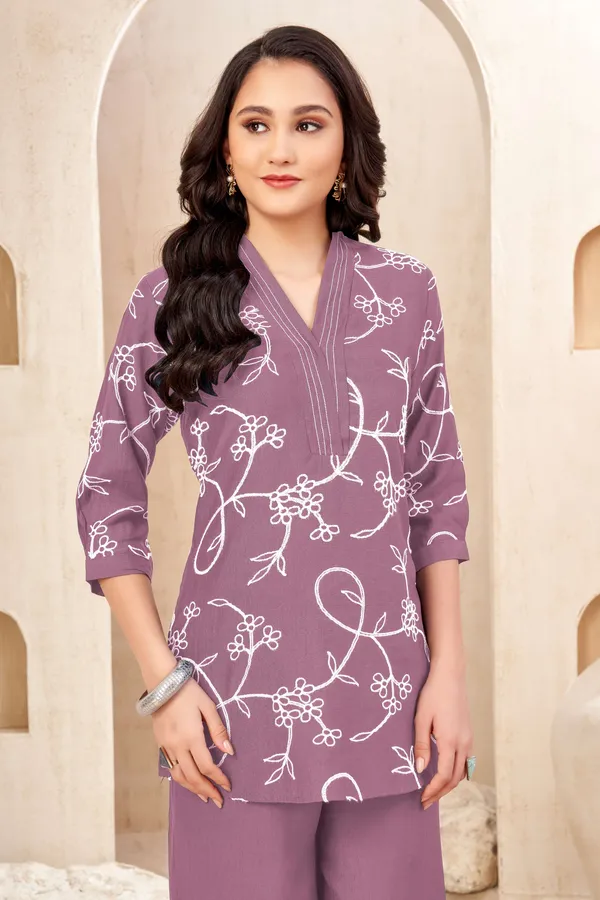 Stylish_V-Neck_Kurta_Set_with_Dori_Embroidery