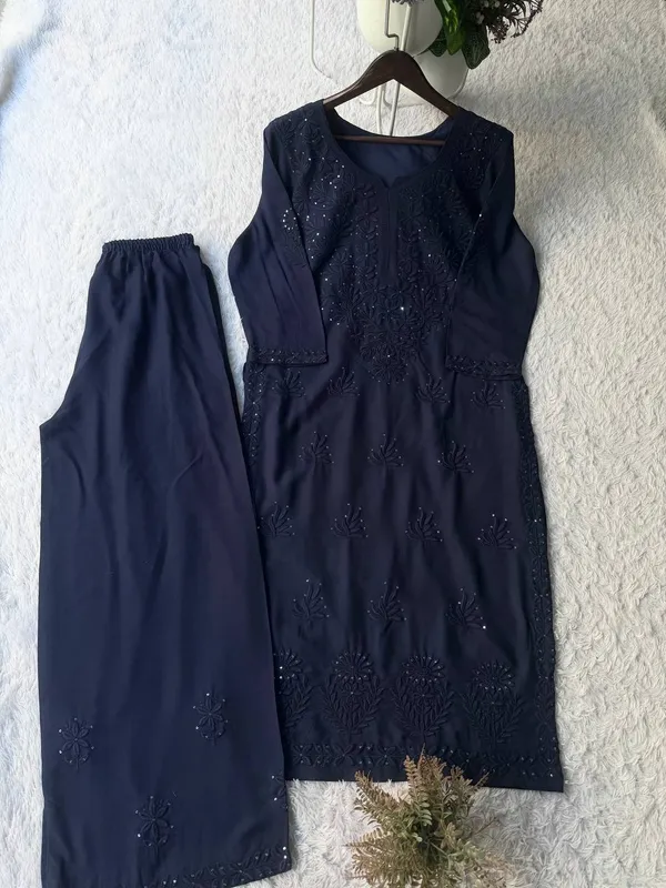Midnight_Bloom_Rayon_Embroidered_Kurti_Plazzo_Set