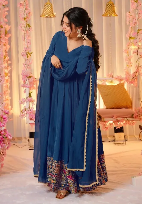 woman_Angrakha_style_anarkali_kurta_with_dupatta_suit
