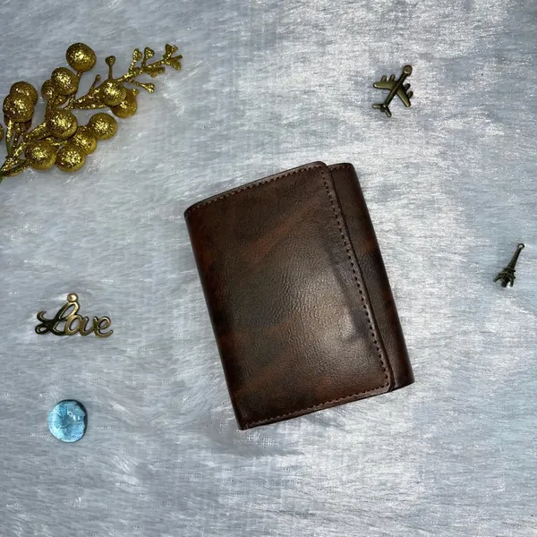 Valentine_Special_Unisex_Classic_Trifold_Wallet_|_Durable_Material_|_Holds_Cards,_Cash_&_IDs_Securely_|_Slim_&_Easy_Pocket_Fit_|_Ideal_for_Gifting_with_Complimentary_Chocolate