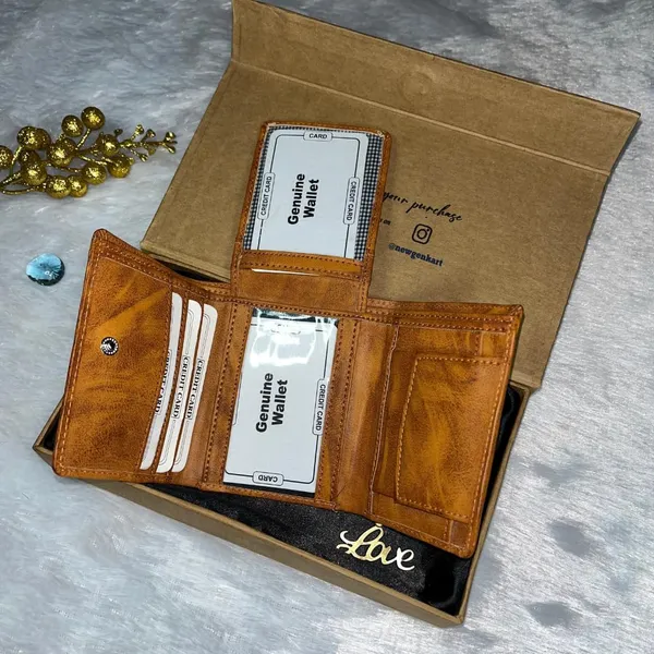 Valentine_Special_Unisex_Classic_Trifold_Wallet_|_Durable_Material_|_Holds_Cards,_Cash_&_IDs_Securely_|_Slim_&_Easy_Pocket_Fit_|_Ideal_for_Gifting_with_Complimentary_Chocolate