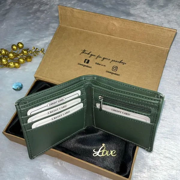 Valentine_Special_Men's_Croco_Texture_Bifold_Wallet_|_Slim_&_Secure_|_Crocodile-Pattern_Finish_|_Holds_Cards_&_Cash_|_Ideal_for_Gifting_with_Complimentary_Chocolate