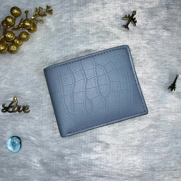 Valentine_Special_Men's_Croco_Texture_Bifold_Wallet_|_Slim_&_Secure_|_Crocodile-Pattern_Finish_|_Holds_Cards_&_Cash_|_Ideal_for_Gifting_with_Complimentary_Chocolate