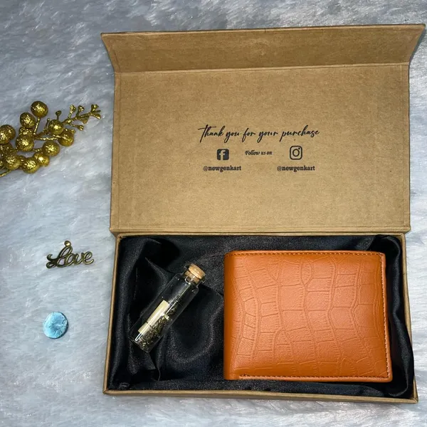 Valentine_Special_Men's_Croco_Texture_Bifold_Wallet_|_Slim_&_Secure_|_Crocodile-Pattern_Finish_|_Holds_Cards_&_Cash_|_Ideal_for_Gifting_with_Complimentary_Chocolate
