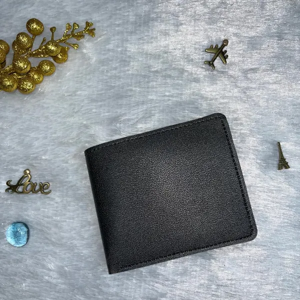 Valentine_Special_Lightweight_Men's_Wallet_|_Slim_&_Secure_|_Holds_Cards,_Cash_&_IDs_|_Ideal_for_Gifting_with_Complimentary_Chocolate