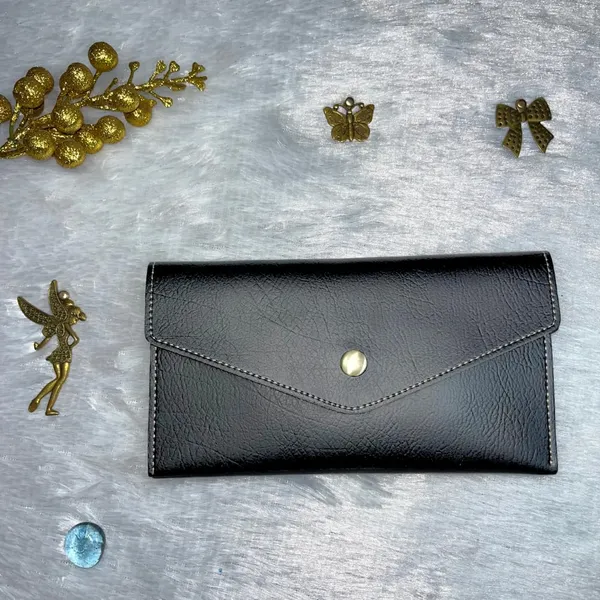 Valentine_Special_Minimal_Womens_Clutch_Wallet_|_Nexon_Leather_|_Slim_&_Lightweight_|_Holds_Cards_&_Cash_|_Ideal_for_Gifting_with_Complimentary_Chocolate