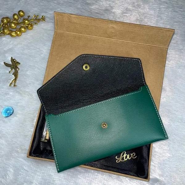 Valentine_Special_Minimal_Womens_Clutch_Wallet_|_Nexon_Leather_|_Slim_&_Lightweight_|_Holds_Cards_&_Cash_|_Ideal_for_Gifting_with_Complimentary_Chocolate