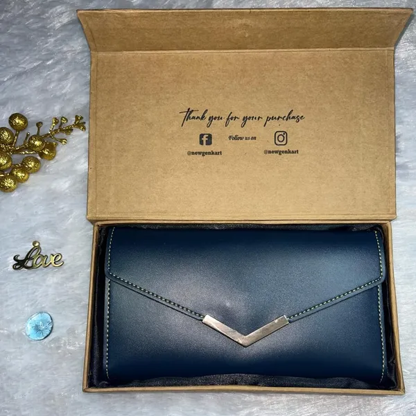 Valentine_Special_Womens_3-Fold_Clutch_Wallet_|_Faux_Leather_Slim_&_Elegant_|_Ideal_for_Gifting_with_Complimentary_Chocolate