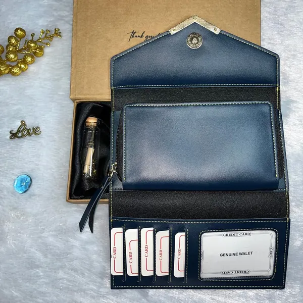 Valentine_Special_Womens_3-Fold_Clutch_Wallet_|_Faux_Leather_Slim_&_Elegant_|_Ideal_for_Gifting_with_Complimentary_Chocolate
