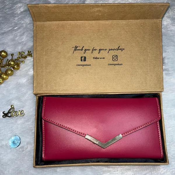 Valentine_Special_Womens_3-Fold_Clutch_Wallet_|_Faux_Leather_Slim_&_Elegant_|_Ideal_for_Gifting_with_Complimentary_Chocolate