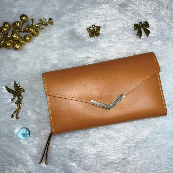 Valentine_Special_Women's_3-Fold_Clutch_Wallet_|_Faux_Leather_Slim_&_Elegant_|_Ideal_for_Gifting_with_Complimentary_Chocolate