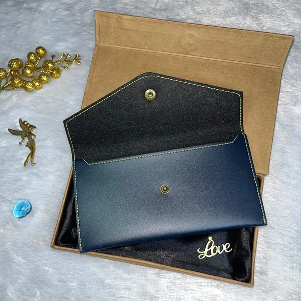 Valentine_Special_Minimal_Womens_Clutch_Wallet_|_Faux_Leather_|_Slim_&_Lightweight_|_Holds_Cards_&_Cash_|_Ideal_for_Gifting_with_Complimentary_Chocolate