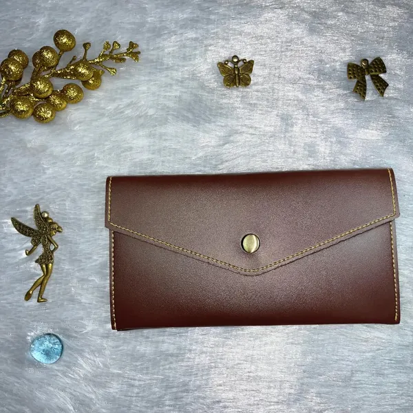 Valentine_Special_Minimal_Women's_Clutch_Wallet_|_Faux_Leather_|_Slim_&_Lightweight_|_Holds_Cards_&_Cash_|_Ideal_for_Gifting_with_Complimentary_Chocolate