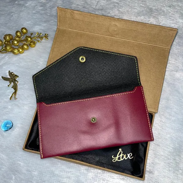 Valentine_Special_Minimal_Women's_Clutch_Wallet_|_Faux_Leather_|_Slim_&_Lightweight_|_Holds_Cards_&_Cash_|_Ideal_for_Gifting_with_Complimentary_Chocolate
