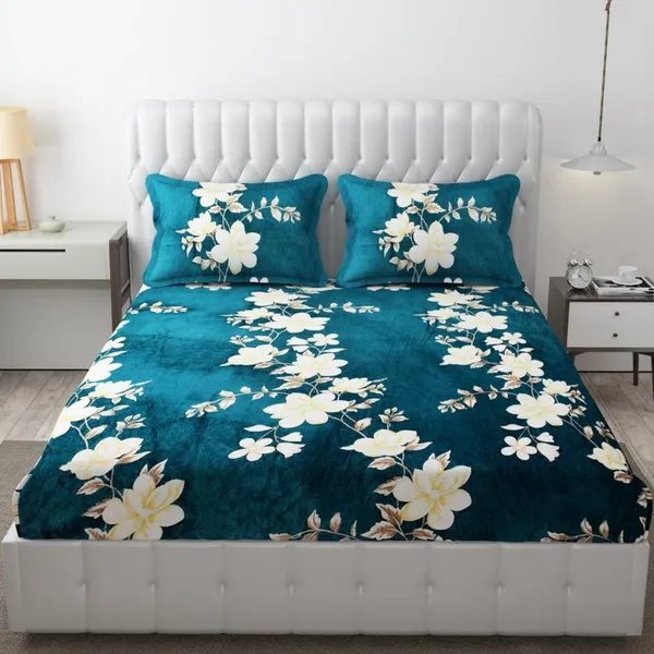 Green_Warm_Double_Bed_Woollen_&_Velvet_Fitted_Bedsheet