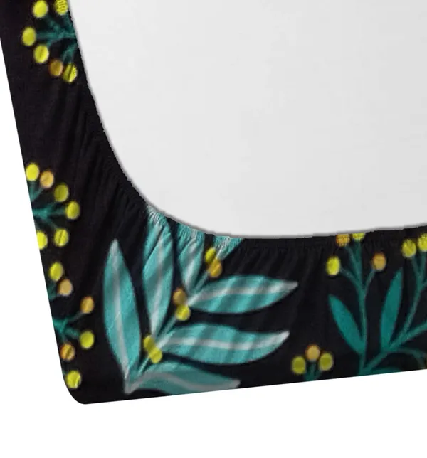 Black_Green_210_Tc_Glace_Cotton_Self_Design_Fitted_(Elastic)_Double_Bedsheet_(Pack_Of_1)
