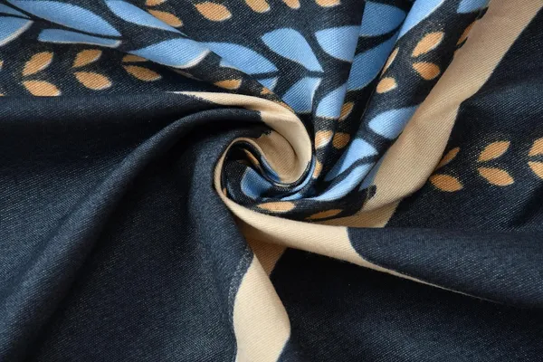 Black_210_Tc_Glace_Cotton_Self_Design_Fitted_(Elastic)_Bedsheet_(Pack_Of_1)
